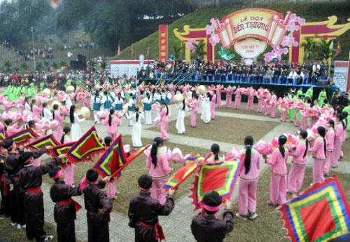Photo contest to mark the Lao Cai city party congress